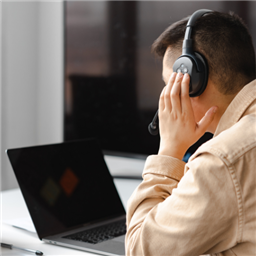 Customer Service Hub